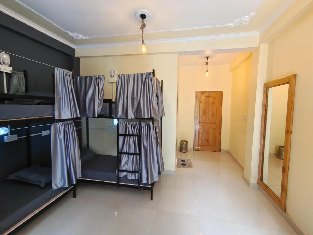 Perkup Hostel Kasol Zewnętrze zdjęcie
